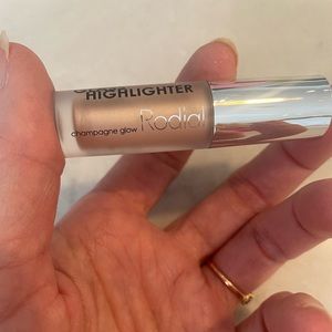 New rodial glass highlighter